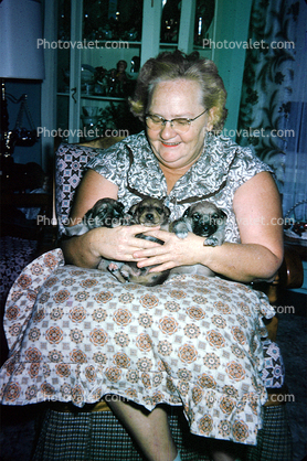 Fat Lady, Puppies, Smiles, 1950s