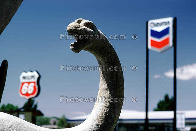 Dinosaur gas station, Chevron