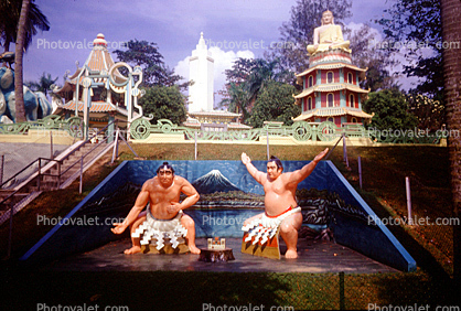 Tiger Balm Gardens, Summo Wrestlers Statue, tower, Buddha