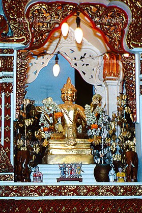 Buddha, Statue