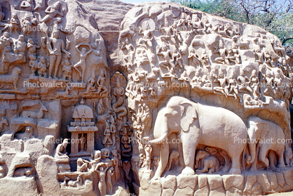 Arjuna's Penance (The Descent of Ganga), Stone Carving, Mahabalipuram, Tamil Nadu, bar-Relief