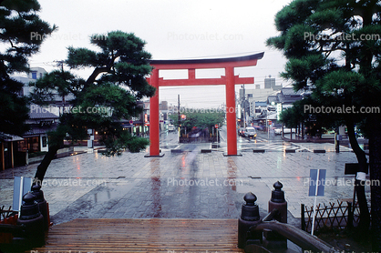 Kamakura, Torii Gate