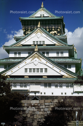 Temple, Osaka Castle