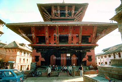 Changu Narayan temple, Bhaktapur, landmark building
