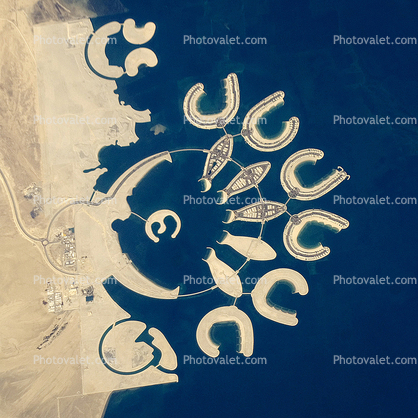 Durrat Al Bahrain, harbor