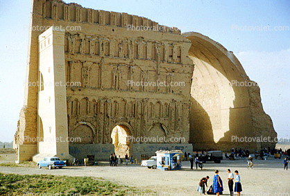 Taq-i Kisra, ancient ruins of Ctesiphon, famous landmark, Mesopotamia, 1950s