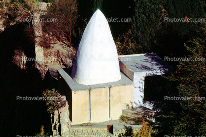 Ahl?e Hagh, Yarsan, Baba Yadegar Shrine, Yaresan belief, Dalahoo mountain range, Bakhtaran Province