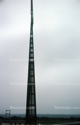 National Mast of Bras?lia, (Mast Nacional de Bras?lia in Portuguese), is a Skinny Tall Narrow Tower