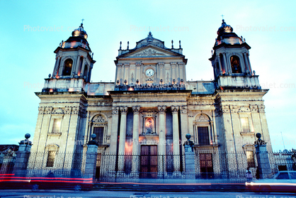 Catedral Primada Metropolitana, Metropolitan Cathedral, Parque Central, landmark building, Guatemala City
