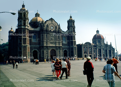 Basilica de Guadalupe, Basilica of Our Lady of Guadalupe, Roman Catholic Bas?lica de Nuestra Se?ora de Guadalupe, Plaza Mariana, Mexico City, March 1973