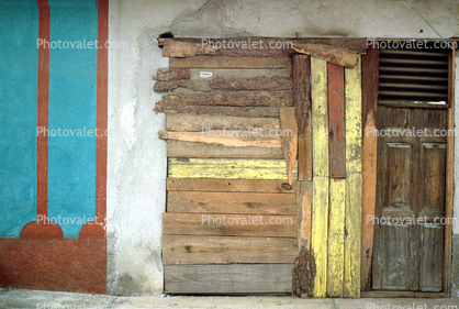 door, doorway, Zitacuaro, Michoacan