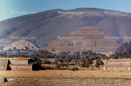 Pyramid of the Sun and Moon, Teotihuacan