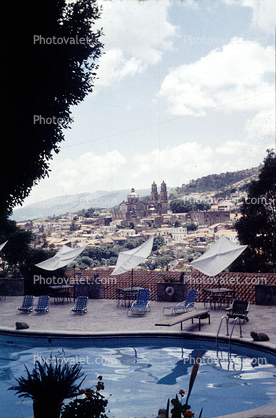 swimming pool, Taxco