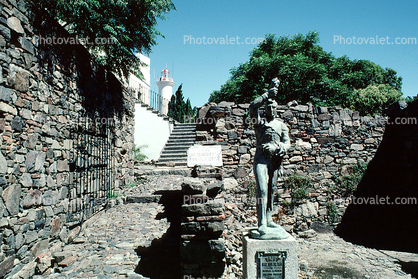 Statue, Monument, Rock Wall, Walkway, landmark, Colonia