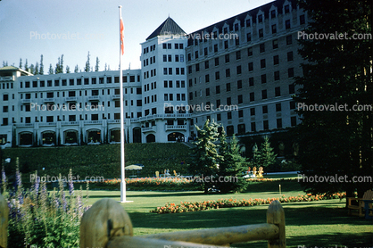 Entrance, Chateau Lake Louise Hotel, Building, Banff