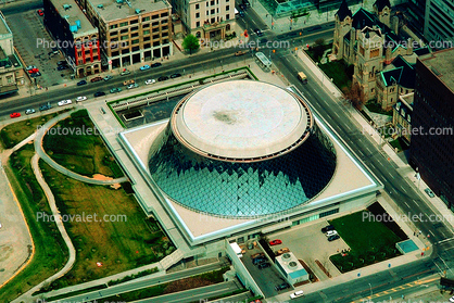 Roy Thomson Hall, Concert Building, entertainment district, 4 May 1985
