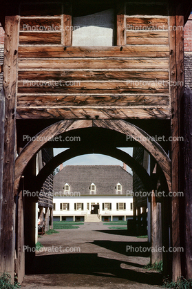 Arch, Driveway, Entrance, Old Fort William, August 1983
