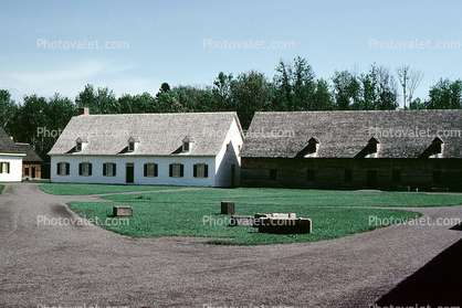 Buildings, Housing, Barracks, Old Fort William, August 1983