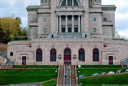Saint Joseph's Oratory, Largest church in Canada, Basilica, landmark