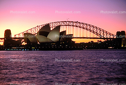 Sydney Opera House, Sydney Harbor Bridge