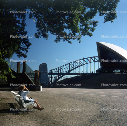 Sydney Harbor Bridge, Sydney Opera House, Bench, Woman