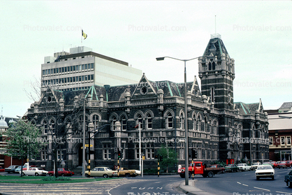 Courthouse, cars, buildings, Dunedin