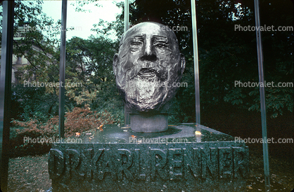 Dr. Karl Renner, Bust, Portrait, statue, face, memorial, landmark, Vienna