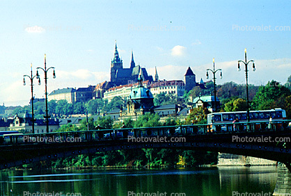 Bridge, Bus, Lamps, water, Vltava River, Prague Castle, Shoreline