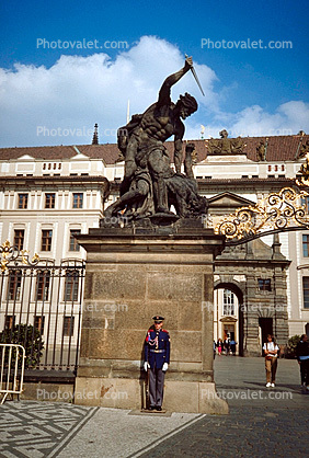 Statue, Soldier Standing Guard