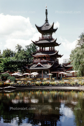  Pagoda, pond, lake, reflection