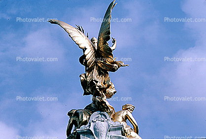 Victoria Memorial,  London