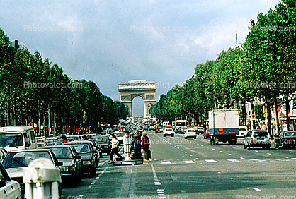 Champs-?lys?es, Crosswalk, Trees, Cars, automobile, vehicles