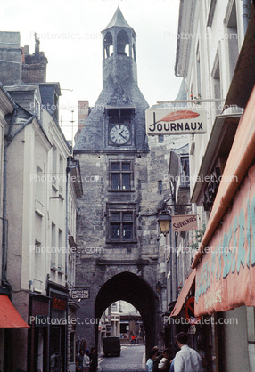 Journaux, tower building, clock, tunnel, alley, alleyway, Vina del Mar, Gardens