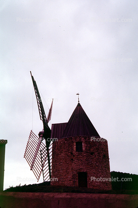 Windmill, Building