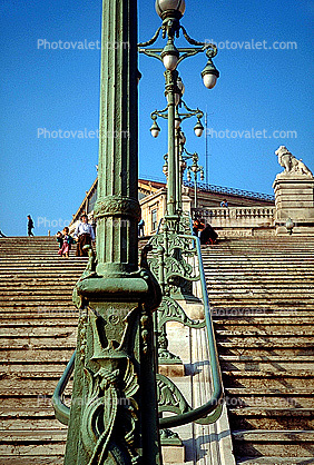 Bas-relief lampost, steps, stairs