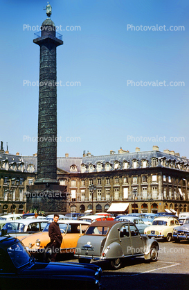 Monument, Place Vendome, Napoleon-I, 1806, Hardowin Mansart, Citroen 2CV, Cars, automobile, vehicles, May 1959, 1950s