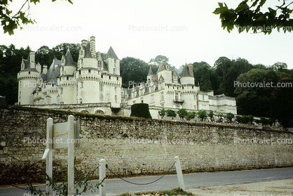 Chateau, Castle