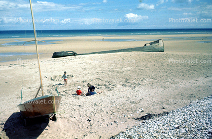Beach, Sand, Atlantic Ocean, Normandy, D-Day memorial, WWII