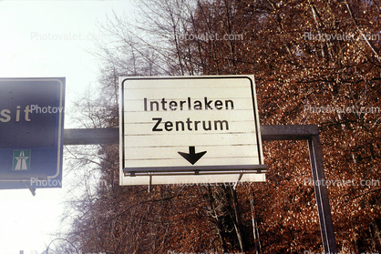 Interlaken Zentrum, December 1985
