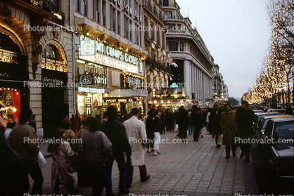 Champs de Elysee, sidewalk, lights, shops, December 1985