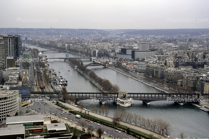 River Seine, buildings, streets, island, December 1985