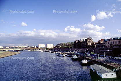 Elbe River, boats, bridge, docks, buildings, river front, Dresden, Riverfront, waterfront, Highrise, shore