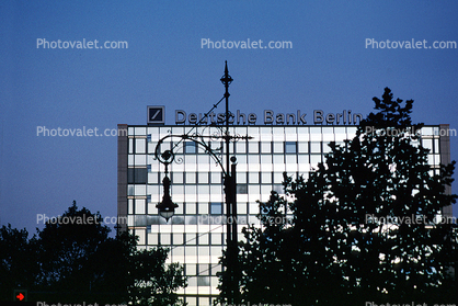 Deutsche Bank Berlin, building