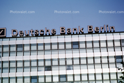 Deutsche Bank Berlin, building