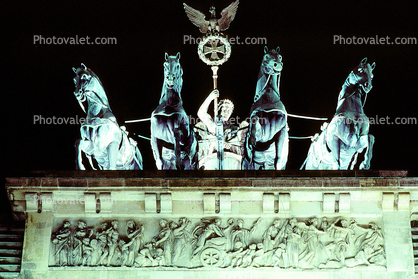 Brandenburg Gate, Berlin, sculpture