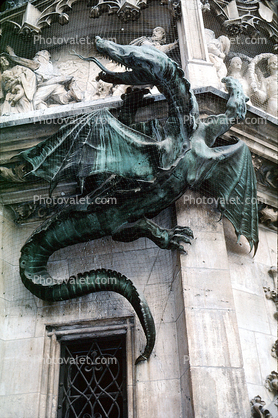 Dragon, statue, building, wings, Munich