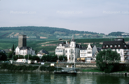 Castle, Homes, Houses, Village, Town, Hill, Mountains, north of Mainz, Rhine River, (Rhein)