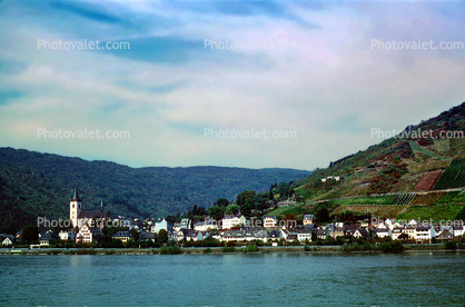 Church, Homes, Houses, Village, Town, Hills, Mountains, Rhine River Gorge, (Rhein), Rhine River