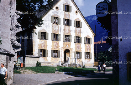 L?ftlmalerei, Gargoyle, Wall Art, Luftlmalerei, wall-painting, Oberammergau, Bavaria, Garmisch-Partenkirchen