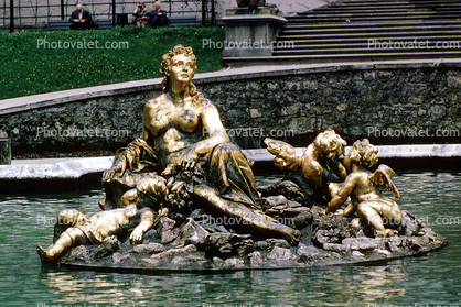 Water Fountain, gilded gold, statue, gaze, aquatics, Schloss Linderhof, Castle, Bavaria, Linderhof Palace, Schloss, Museum, Ettal
